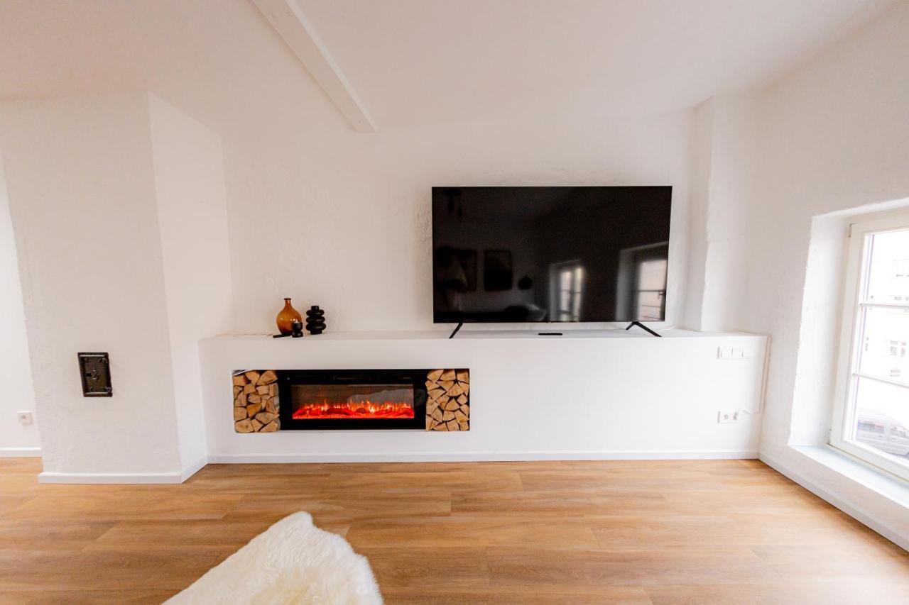 Highlight Am Stadtplatz Muehldorf - C4S Come4Stay - 2 Zimmer Wohnung I Bis Zu 5 Gaeste Exterior photo